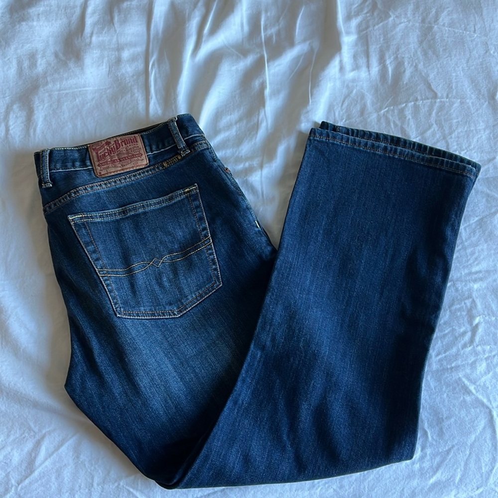 Men’s Relaxed Fit Lucky Jeans. Like new.